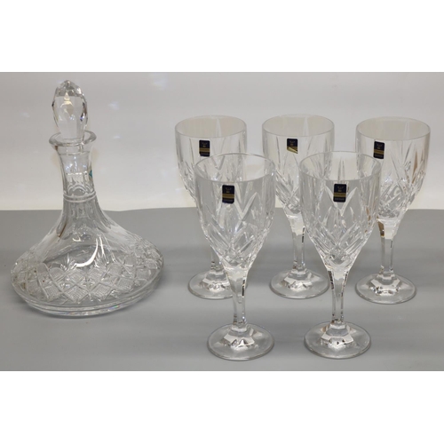 1254 - Edinburgh Crystal ship's decanter H26cm, and five Gleneagles wine glasses