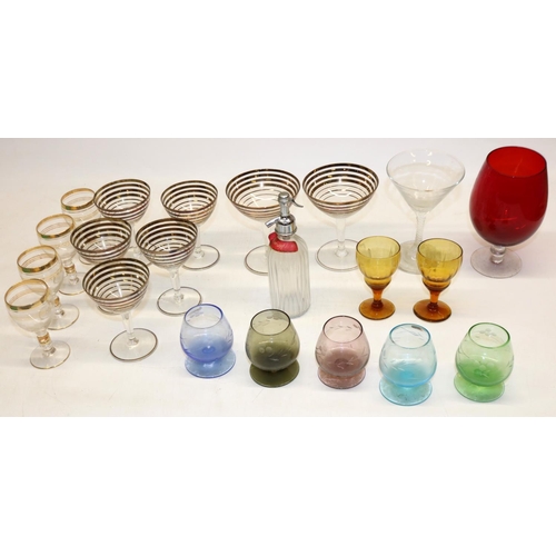 1255 - Quantity of 1930s and later ceramics and mid-century glassware, incl. a pair of Art Deco style Torqu... 