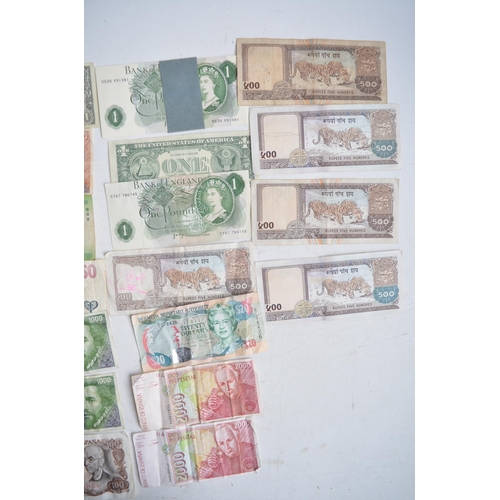 681 - Selection of GB and world banknotes incl. 10 UNC GB £1 notes c1970s