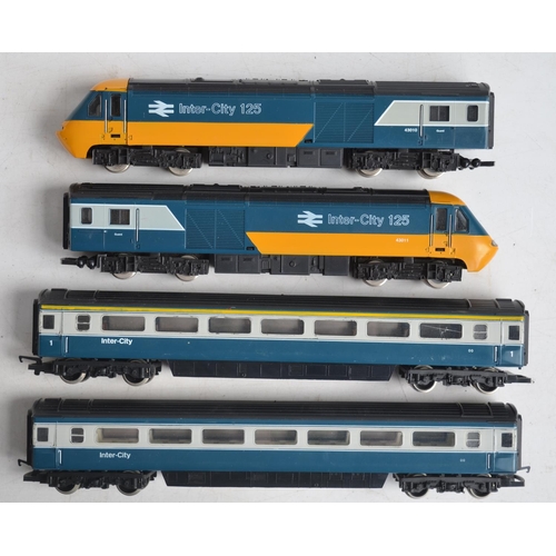 716 - Hornby Inter-City 125 electric train set in poor/fair used condition with power car and dummy and 2 ... 