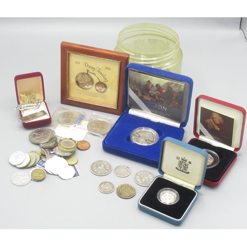 1247 - Collection of various mixed GB and world coinage incl. 1996 silver proof £1, Samuel Johnson silver p... 