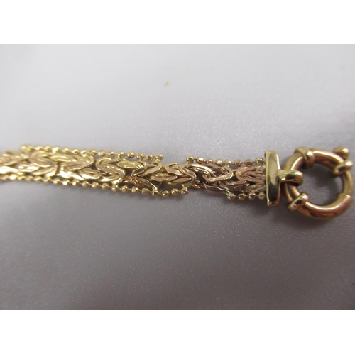 33 - 9ct yellow gold chain bracelet with beaded boarder, L19cm, 5.3g (A/F)