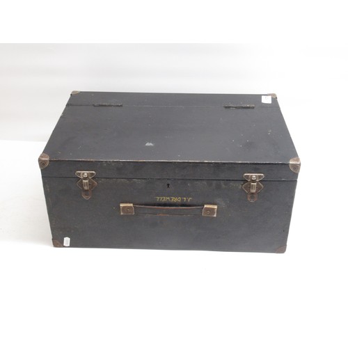 1376 - Wood joiners tool box, with painted name J.Drewell