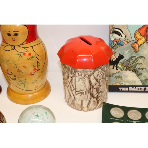 1313 - Beswick moneybox 'Saving for a Rainy Day', H14cm; three mid C20th Russian nesting dolls; four cerami... 