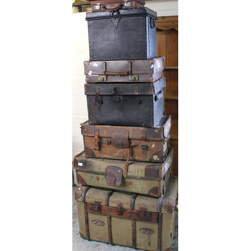 135 - Selection of early to mid C20th travel trunks and other luggage, max W81cm, H52cm, D52cm (7)