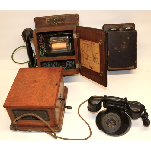 296 - Automatic Electric Co., Chicago Monophone oak cased wall mounted magneto signal box type telephone w... 