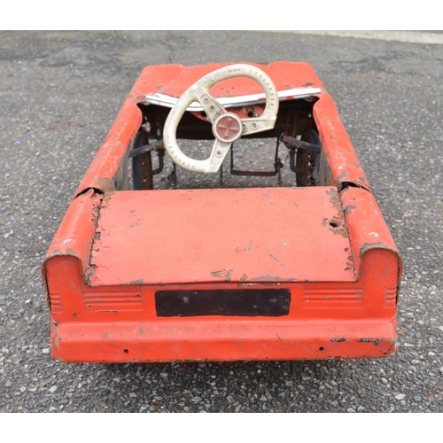 176 - Vintage Triang child's pressed steel pedal car (in need of restoration). Pedal function works, steer... 