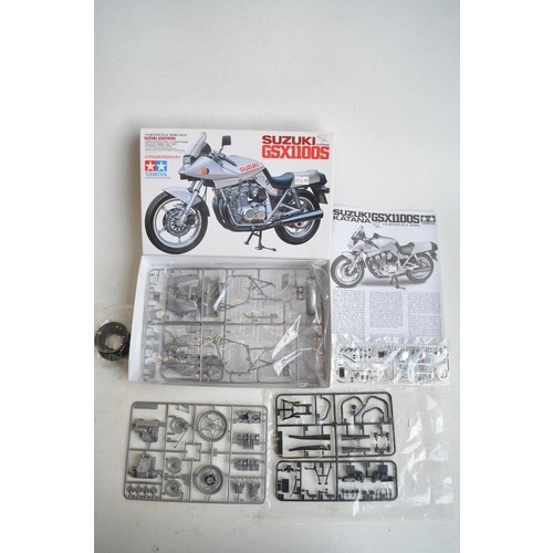 189 - Three un started 1/12 Tamiya motorcycle kits to include Honda CB750F (all bags factory sealed), Cust... 