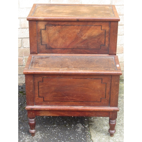 800 - C19th mahogany step commode with panelled sides and two hinged leather inset treads, on turned suppo... 