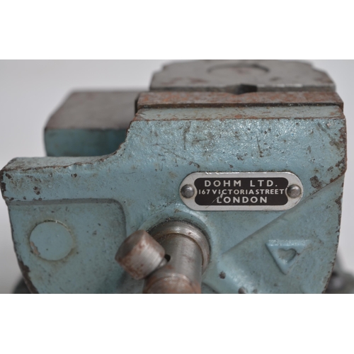 1371A - Vintage DOHM Ltd (Victoria Street, London) Wilson engineers machine turret vice, marked 0201 on inne... 