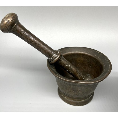 267 - Two C19th style patinated brass apothecary mortars and pestles