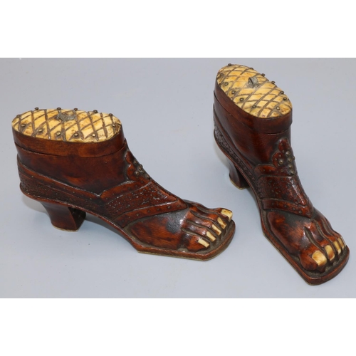 1112 - Pair of C19th carved treen snuff boxes in the form of ladies feet in open toed shoes, inset bone toe... 