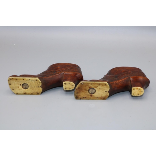 1112 - Pair of C19th carved treen snuff boxes in the form of ladies feet in open toed shoes, inset bone toe... 