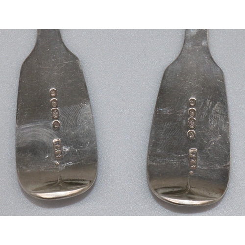 1062 - Pair of Victorian hallmarked silver Fiddle pattern sauce ladles, by William Robert Smily London 1844... 