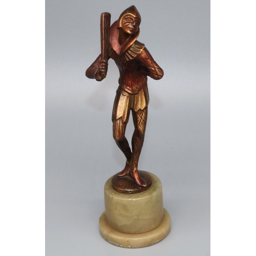 1122 - C20th patinated bronze model of a dancing Pierrot figure with a fan, on green onyx socle, H21cm