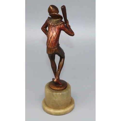 1122 - C20th patinated bronze model of a dancing Pierrot figure with a fan, on green onyx socle, H21cm