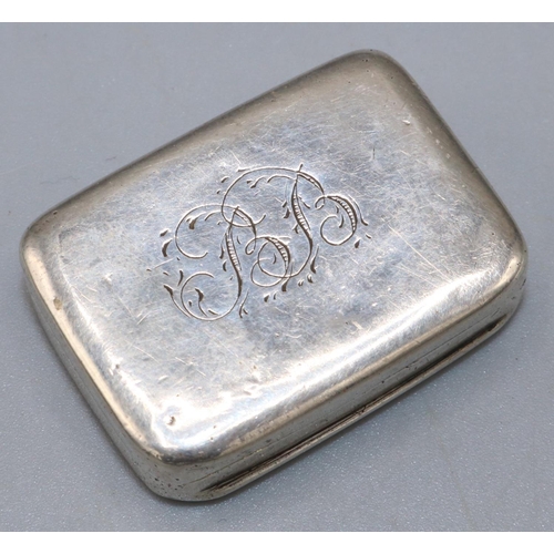 1085 - George 111 hallmarked silver rectangular vinaigrette, with gilt interior, sponge and hinged bird pie... 