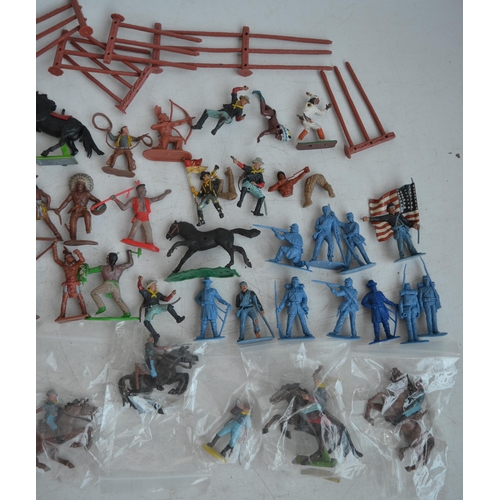 293 - Collection of plastic toy figures, mostly American Civil War/Cowboys and Indians. Various manufactur... 