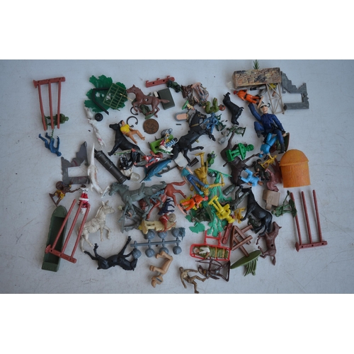 293 - Collection of plastic toy figures, mostly American Civil War/Cowboys and Indians. Various manufactur... 