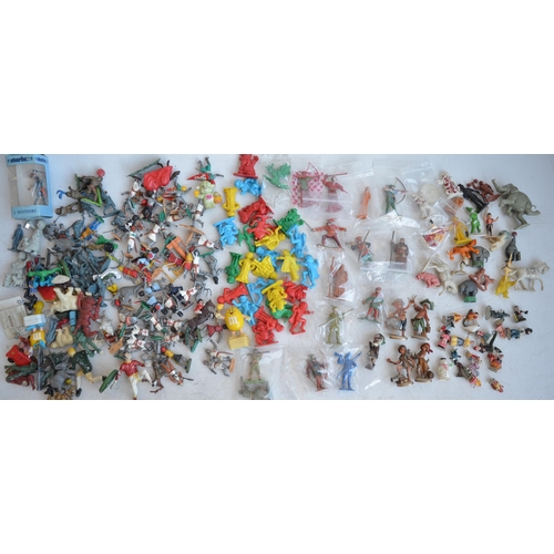 299 - Collection of mostly plastic toy figures to include vintage Marx nursery rhyme characters, crescent ... 