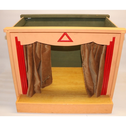 256 - Scratch-built puppet theatre, to fit Pelham Puppets