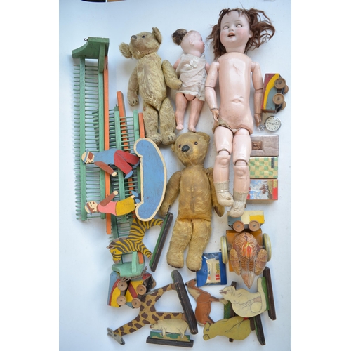 301 - Mixed toy lot to include 2 x vintage teddy bears (no makers marks), 2 x dolls, push along clucking a... 