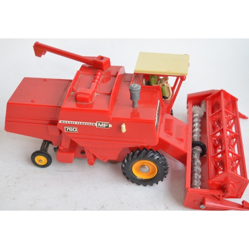 303 - Collection of Britain's 1/32 scale farm models to include Massey Ferguson and New Holland combine ha... 