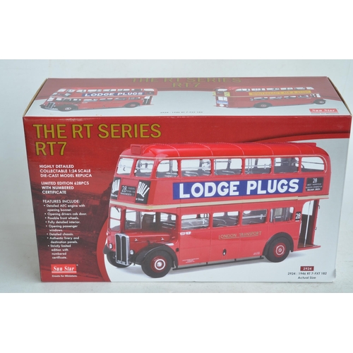 343 - Large Sun Star 1/24 scale RT7 diecast Double Decker Bus model with box, no internal packaging or CoA... 