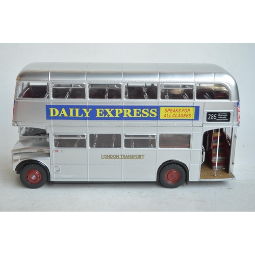 344 - Large Sun Star highly detailed diecast Routemaster Bus model, 2903 RM664-WLT 664 