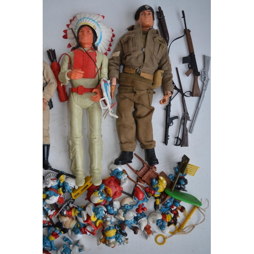 353 - Collection of Action Man and other action figures to include Eagle Eyed British soldier, Cowboys and... 