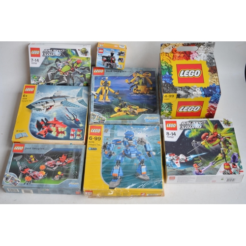 355 - Collection of Lego sets to include 2 as new and still sealed Galaxy Squad sets (70702 and 70706), an... 