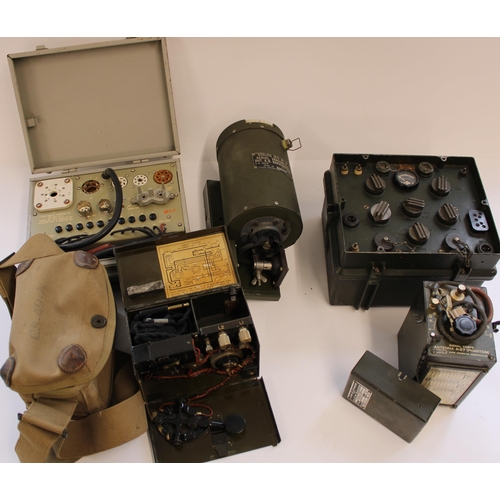 875 - Selection of world military radio and telegraph equipment incl. Munston MFG US Army Signal Corps Tub... 