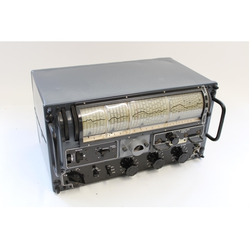 887 - c1950s British Military Marconi Type R 1475 reciever incorporating Tuning Unit Type 131