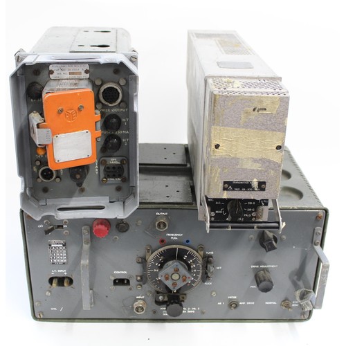 962A - Marconi type 6400ma transmitter radio for a RAF aircraft, British military Amplifier RF No. 2 MKIII ... 