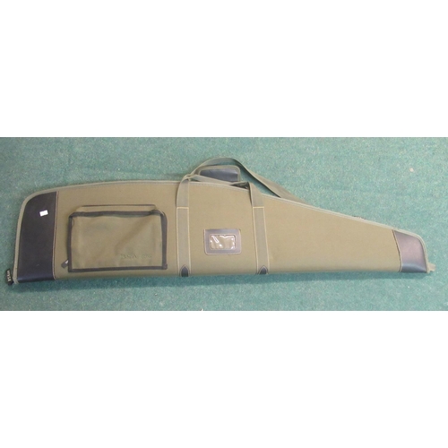 153 - Quality BSA canvas and nylon gun slip with fleece lining.