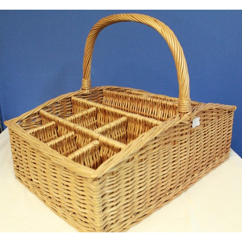 123 - Wicker picnic basket with 15 compartments