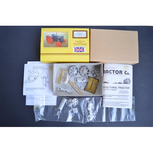 107 - Scaledown Models 1/32 1932 Fordson 