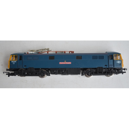 83 - Hornby OO gauge Freight Hauler set (incomplete, no track and other accessories but extra rolling sto... 