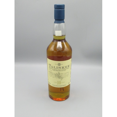 820 - Talisker 10 year old Single Malt Scotch Whisky, 45.8%vol 70cl