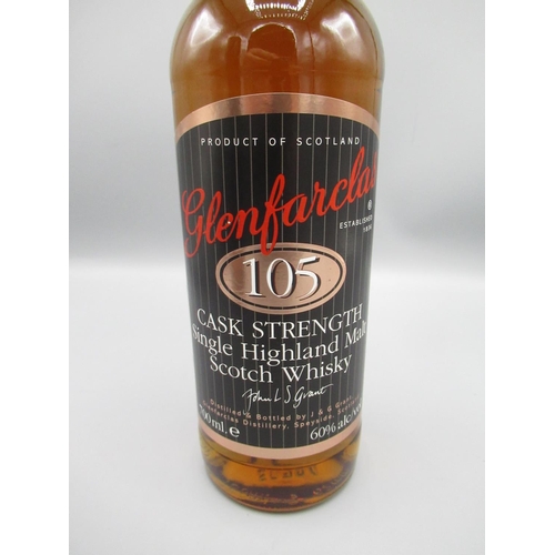 832 - Glenfarclas 105 Cask Strength Single Highland Malt Scotch Whisky, 60%vol 70cl