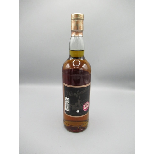 832 - Glenfarclas 105 Cask Strength Single Highland Malt Scotch Whisky, 60%vol 70cl