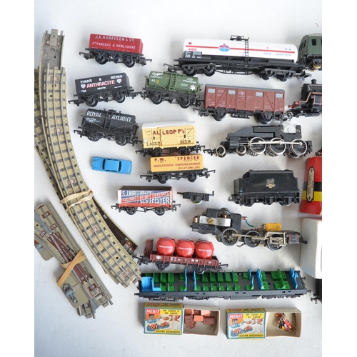 88 - Collection of previously used OO gauge railway models and accessories to include Hornby, Hornby Dubl... 