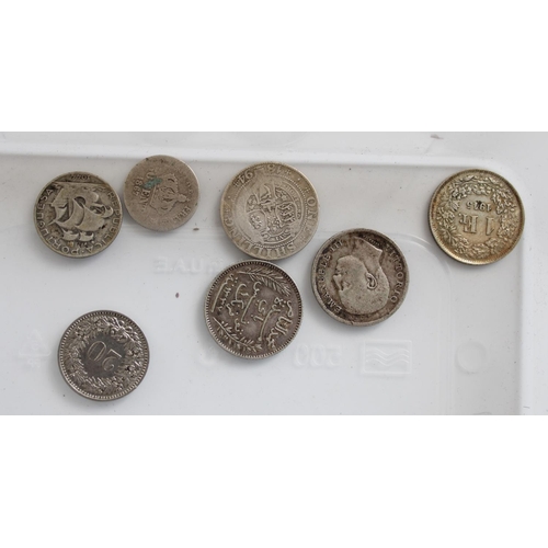 881A - Mixed selection of world and commonwealth coinage incl. small amount of silver coinage (qty)