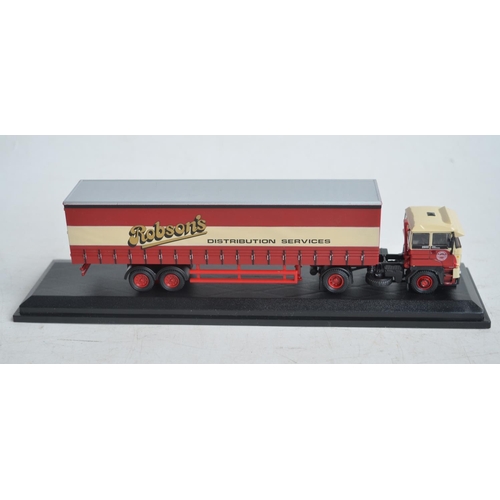 79 - Collection of 26x 1/76 scale (OO gauge suitable) diecast model vehicles to include Lledo and Corgi T... 