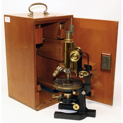 692 - Carl Zeiss Jena - C20th cased compound microscope, lacquered brass body and cast japanned metal Y sh... 