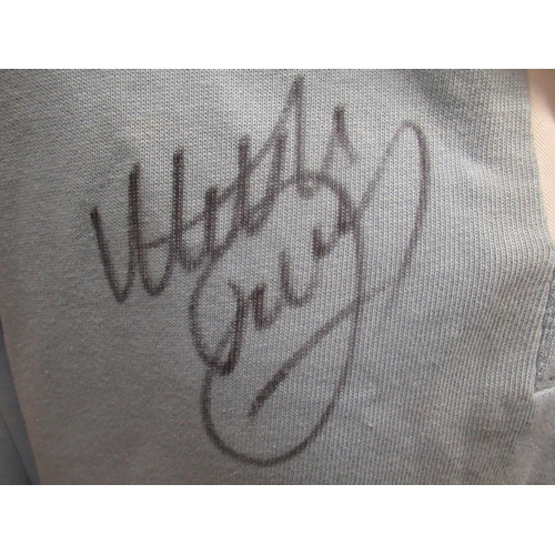 714 - Signed XL 'One Team 200' cotton rugby shirt, Vendor advised that its Matt Dawsons signature