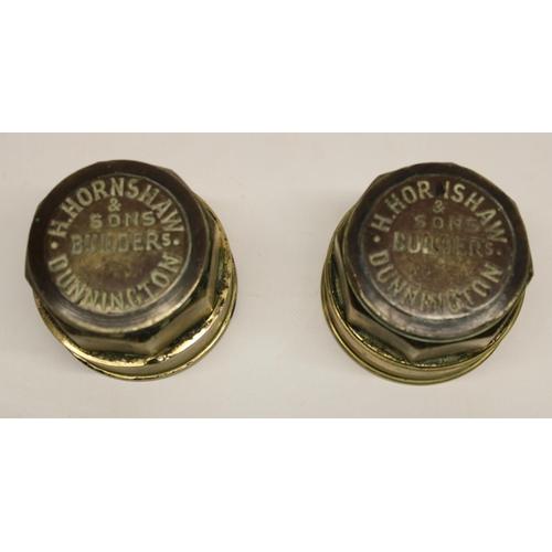 125 - Early C20th pair of H. Hornshaw & Son Builders of Dunnington brass hub caps