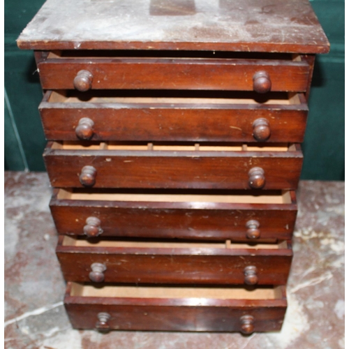 271 - Victorian mahogany small chest of six graduated drawers with turned wooden handles on plinth base, W... 