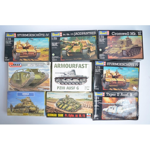 130 - Thirty two unbuilt 1/72 scale plastic armour model kits to include Esci, Revell, Emhar, Italeri etc.... 