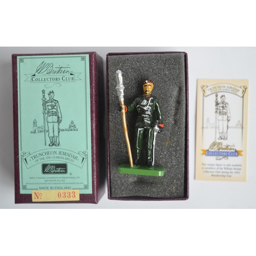 137 - Collection of 1/32 scale metal cast toy soldier models to include W Britain's 0333 Collectors Club T... 